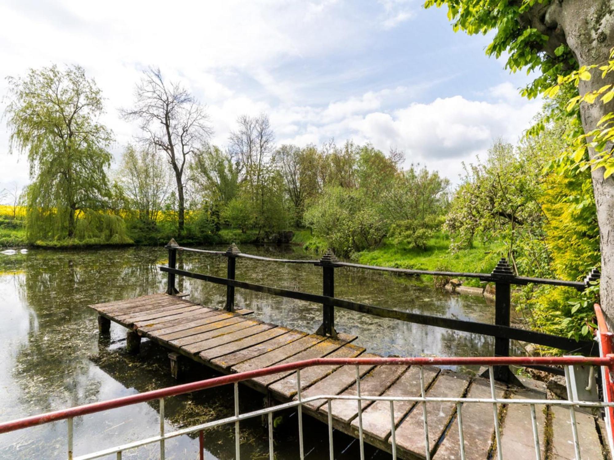 Lake View Apartment In Klein Pravtshagen With Garden Exterior photo